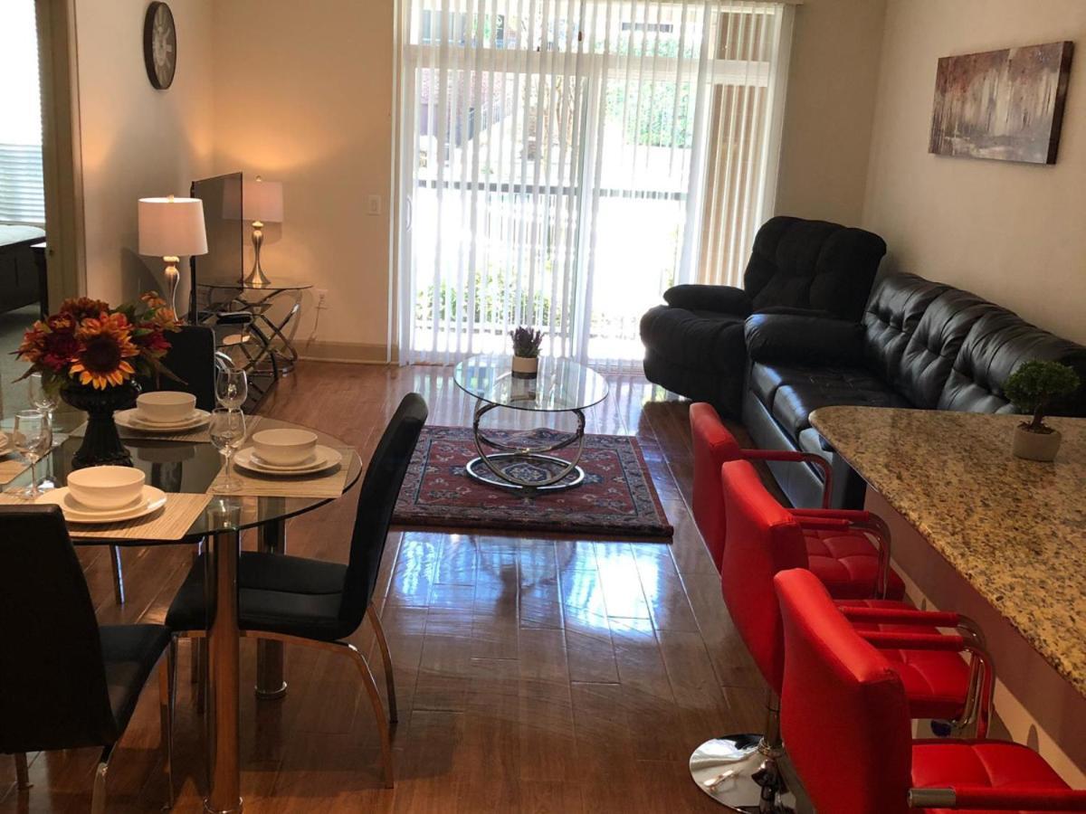 Gorgeous Furnished Apartments Near Texas Medical Center & Nrg Stadium Houston Ruang foto